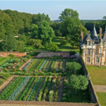 Château de Miromesnil - Mur du parc et potager