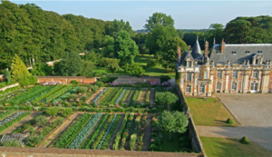 Château de Miromesnil - Mur du parc et potager